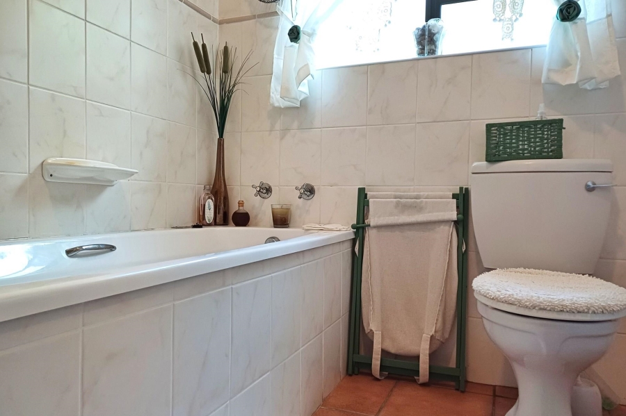 3 Bedroom Property for Sale in Tergniet Western Cape